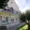 Appartement dans Villa