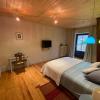Chambre dans une ancienne ferme rénovée