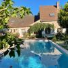 Fleurs de Vignes Piscine