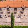 B&B Pansion Vago