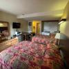 Circle 6 Motel