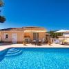 Villa Pinada