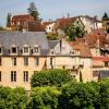 Avenue du Professeur Faurel, F-24290 Montignac, France.