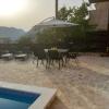 Apartment Gajo with swimming pool near Split