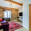 Up-Top Cottage