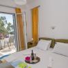 Hotel Avra