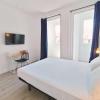 Hostal Manuela by gaiarooms
