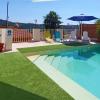 VILLA FALCONERA APARTAMENTS, GANDIA a las faldas de la montaña RELAX & PETS