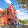 Comfortable farmhouse with private pool