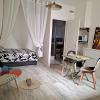 studio cosy meublé, terrasse et patio pour vélo