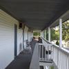 Twin Lakes Inn