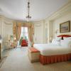 150 Piccadilly, Westminster, London W1J 9BR, England.