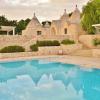 Trulli dei Carrubi: Villa w/ Infinity Edge Private Pool, 500+sqm Terraces