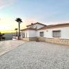 CasaBlanca Villa Rural con piscina y barbacoa