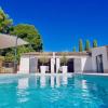 LASUITE Domaine Bertuli, heated Pool, Aircon