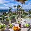 Ferienwohnung Les Oliviers über den Dächern von Nizza ruhig sonnig Meerblick Pool Tiefgarage Parkplatz