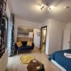 Snug Apartments - Private Parking near DownTown