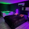 Love Room du Pavillon Gite indépendant avec SPA à 50 min de Lyon dans le Beaujolais