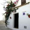 Calle Viñas 7, 11150 Vejer de la Frontera, Cádiz, Spain.