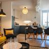 Duplex contemporain dans maison du XVIIème siècle