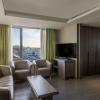 Radisson Blu Park Hotel, Athens 10, Alexandras Av, 10682 Athens, Greece.