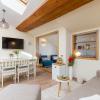 Exclusive Seafront Bacchus Apartment