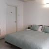 Room 28