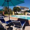 VILLA Piscine chauffée 15 pers avec piscine vue mer montagne 1km mer