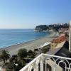 Attico Fronte Mare nel Borgo di Celle Ligure