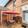 Amazing Home In Pronne With Kitchen