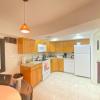 COMFY Basement Home 2 Bdrm1Den 3Queen Beds