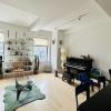 Sunny & Cozy Apt with a Piano in a hot Brooklyn Neighborhood
