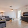 Apartment Le Cyrnos by Interhome