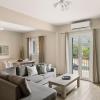 Mandis Apartments