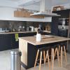 Logement indépendant 100m2 avec jardin proche plages et port Carry