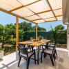 Holiday house Kristina with jacuzzi pool only for you