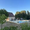 Maison 6km de Sarlat piscine chauffée et jacuzzi