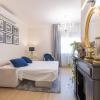 CRYS: Apartments, Holiday, Business, Blu