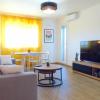Bright apartment 10 minutes from the sea