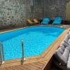 T4 bord canal du midi, piscine