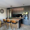 EXCLUSIVE APARTMENT