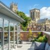 11 Stonegate Court
