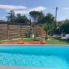 Villa climatisée à 3 min du centre ville à pied.