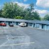 Hillsboro Inn & Suites