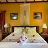 La Digue Holiday Villa