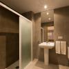 IRAIPE Pamplona Hostal Auto Check-in