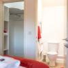 Caer Fedwen Barns Cariad Spacious self catering 3 bed Group Getaway Luxury Cottage with Private Hot Tub