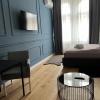 ROOM 44