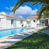 Superbe villa avec piscine chauffée à proximité de la plage