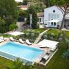 Villa White